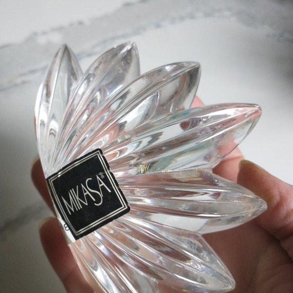 Vintage Crystal Glass Lotus Shaped Candlestick Holders  Set of two - Picture 3 of 12